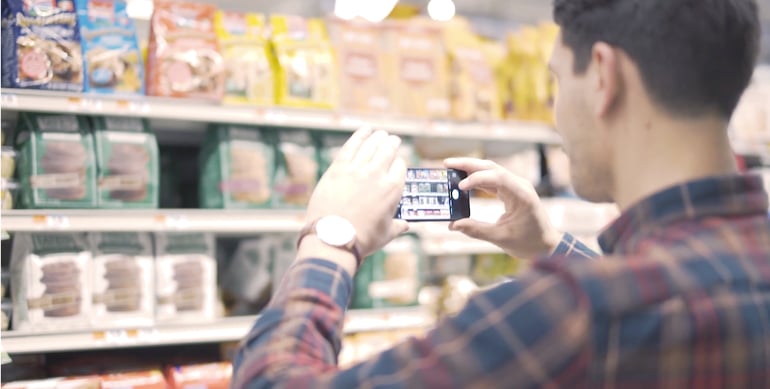 8 Retail Merchandising Tips These Sales Experts Swear By [Video]